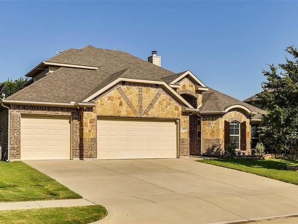 5809 Yellow Rose Court, Midlothian, TX 76065