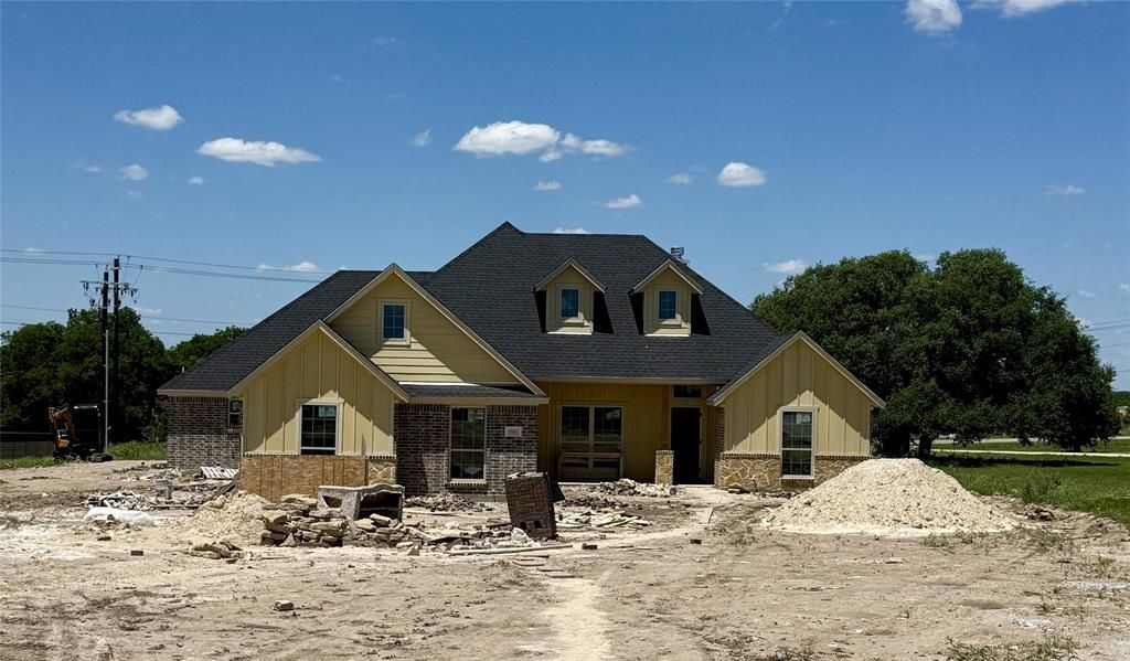 1045 Uplift Drive, Weatherford, TX 76087 Main Photo