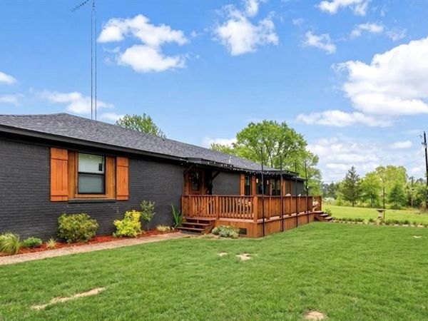 997 Vz County Road 4810, Ben Wheeler, TX 75754