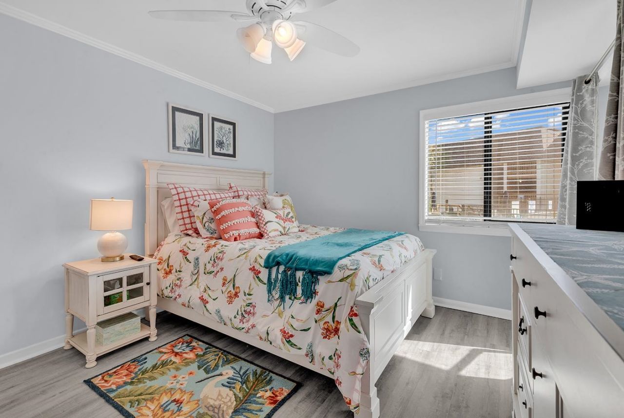 5601 N Ocean Blvd.  Photo 15