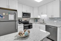 5601 N Ocean Blvd.  photo 4
