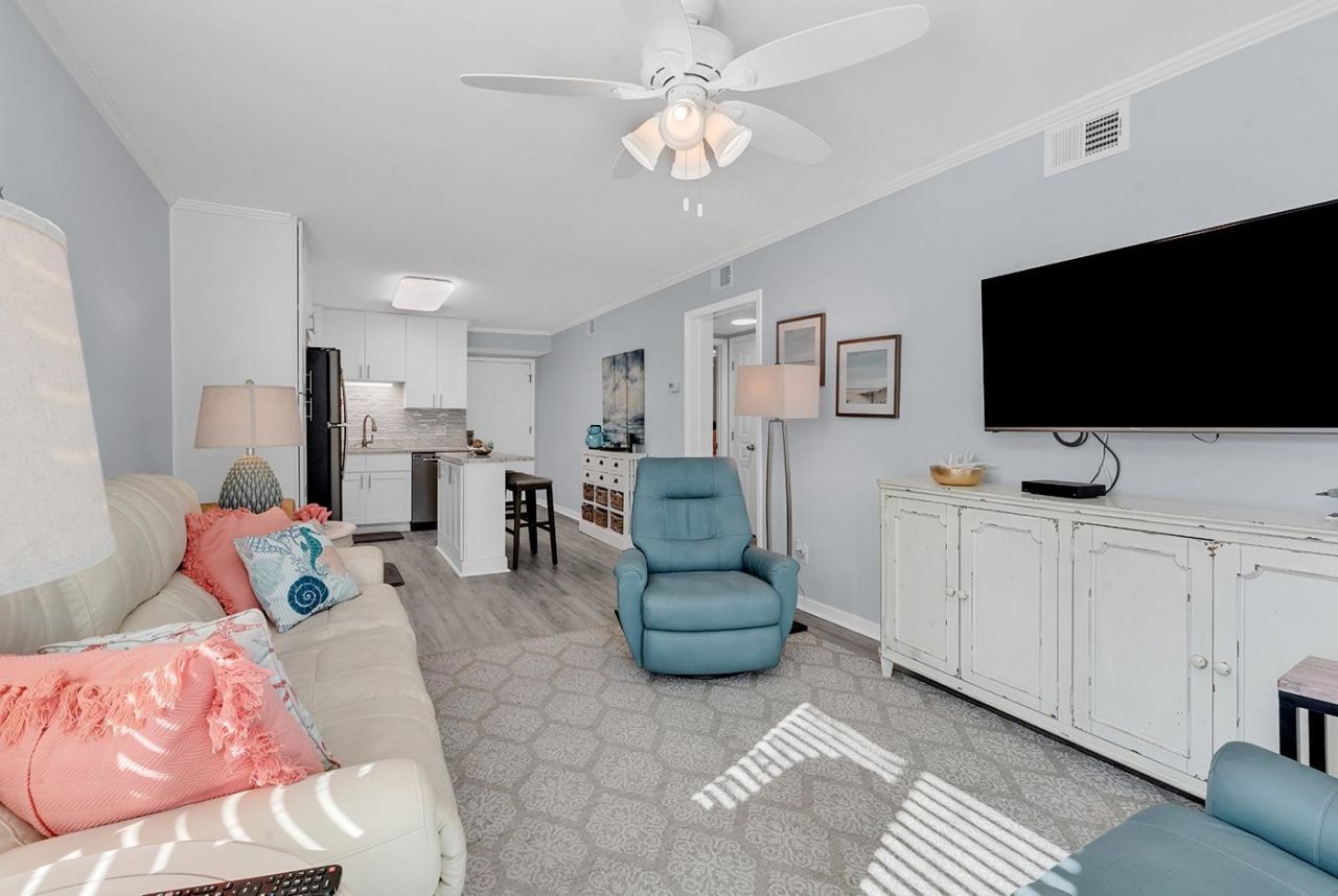 5601 N Ocean Blvd.  Photo 8