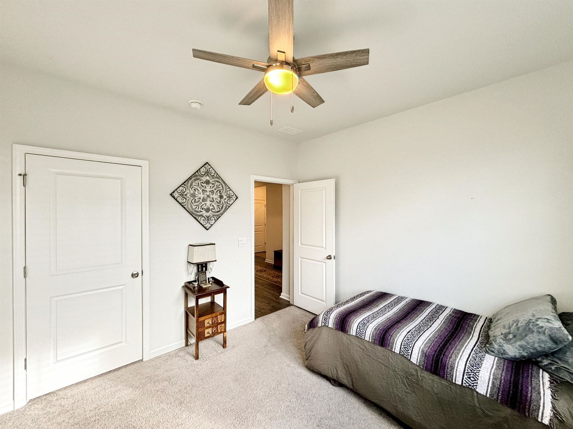 2017 Sage Dr. Photo 29