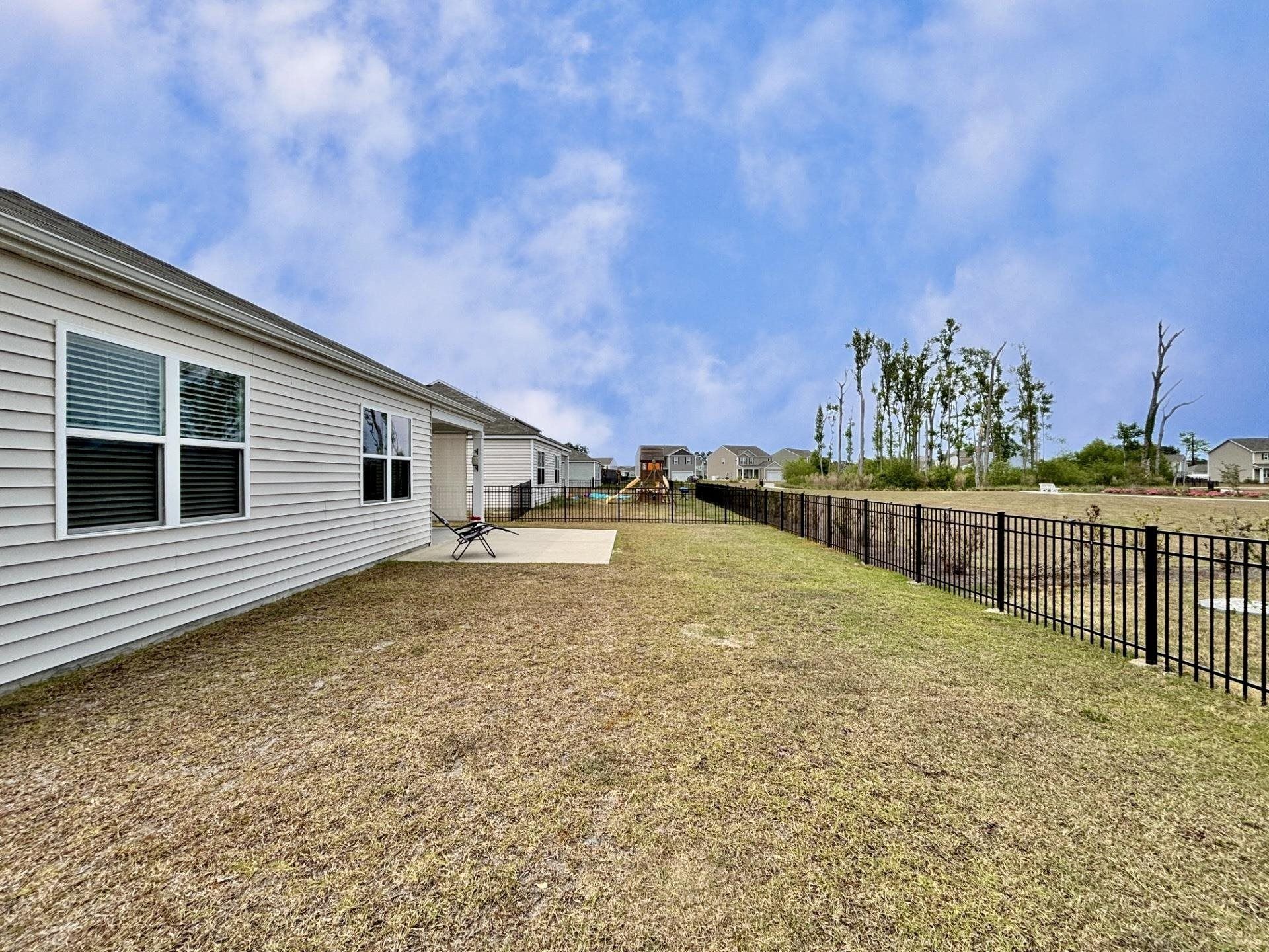 2017 Sage Dr. Photo 38