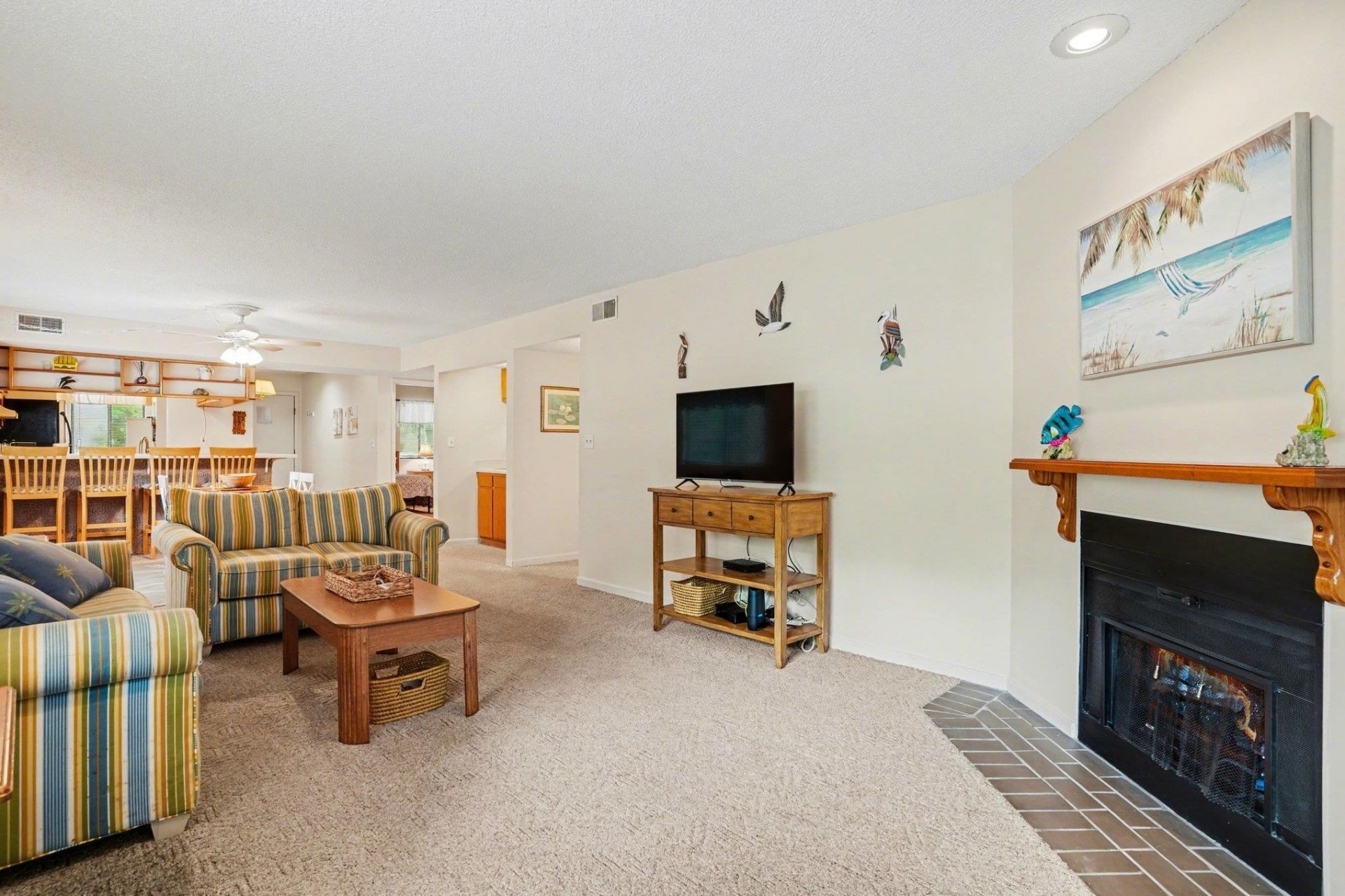 250 Maison Dr. Photo 12