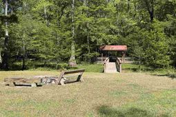134 Lookout Dr photo 4