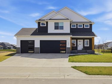 7898 Northern Lights Avenue, Horace, ND 58047