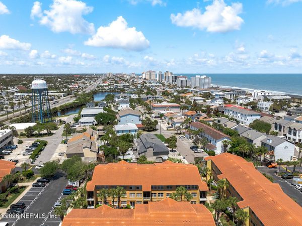 200 LAGUNA VILLAS Boulevard, Unit C31, Jacksonville Beach, FL 32250