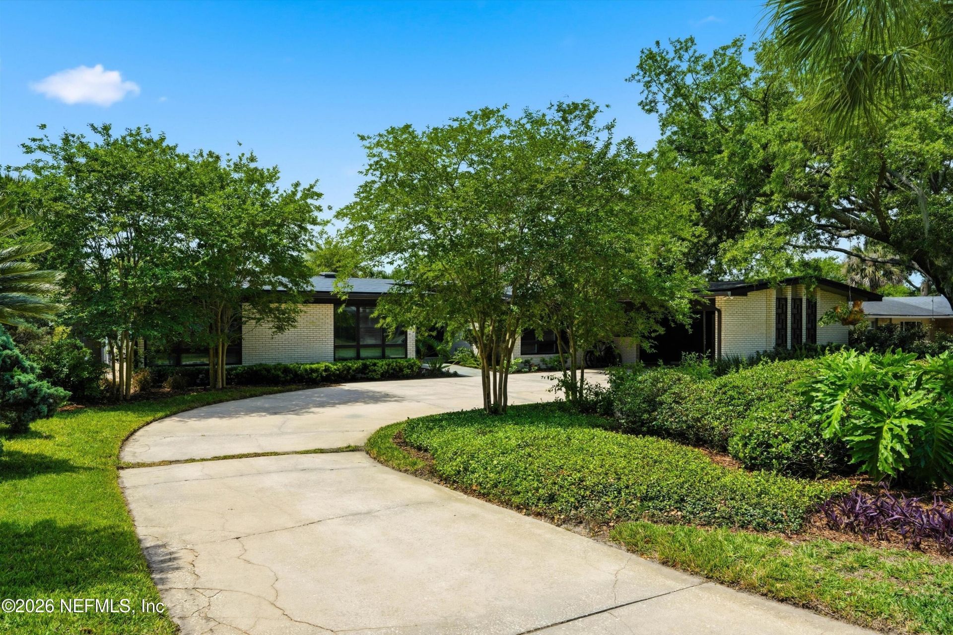 948 Old Grove Manor Manor, Jacksonville, FL 32207 Photo