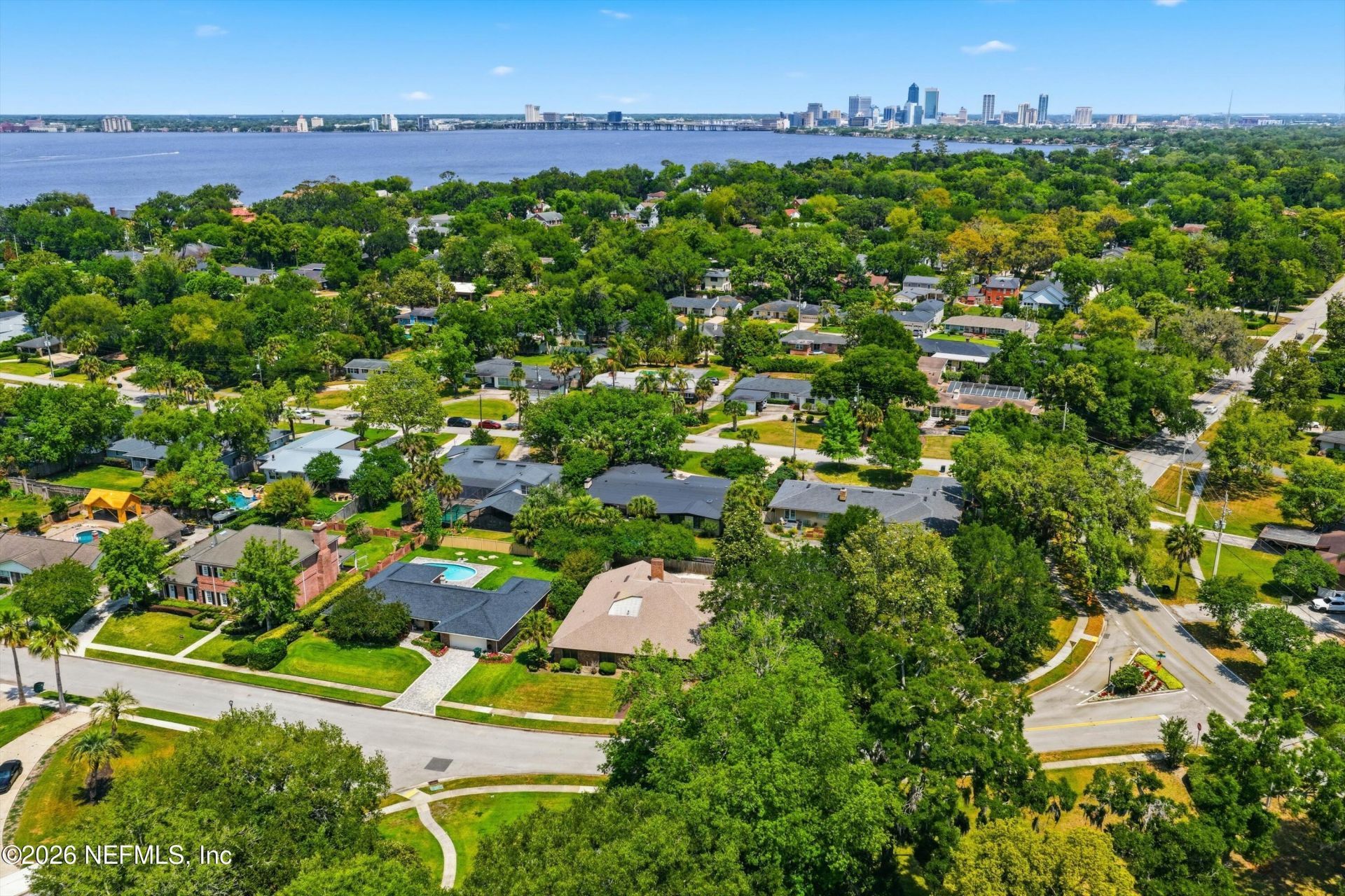 948 Old Grove Manor Manor, Jacksonville, FL 32207 Photo