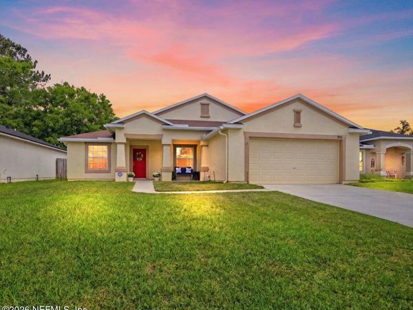 915 BONAPARTE LANDING Court, Jacksonville, FL 32218