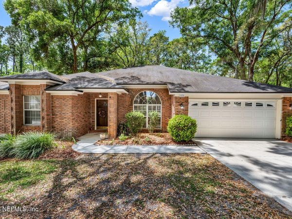 1424 RUNNING BROOK Court, Jacksonville, FL 32225