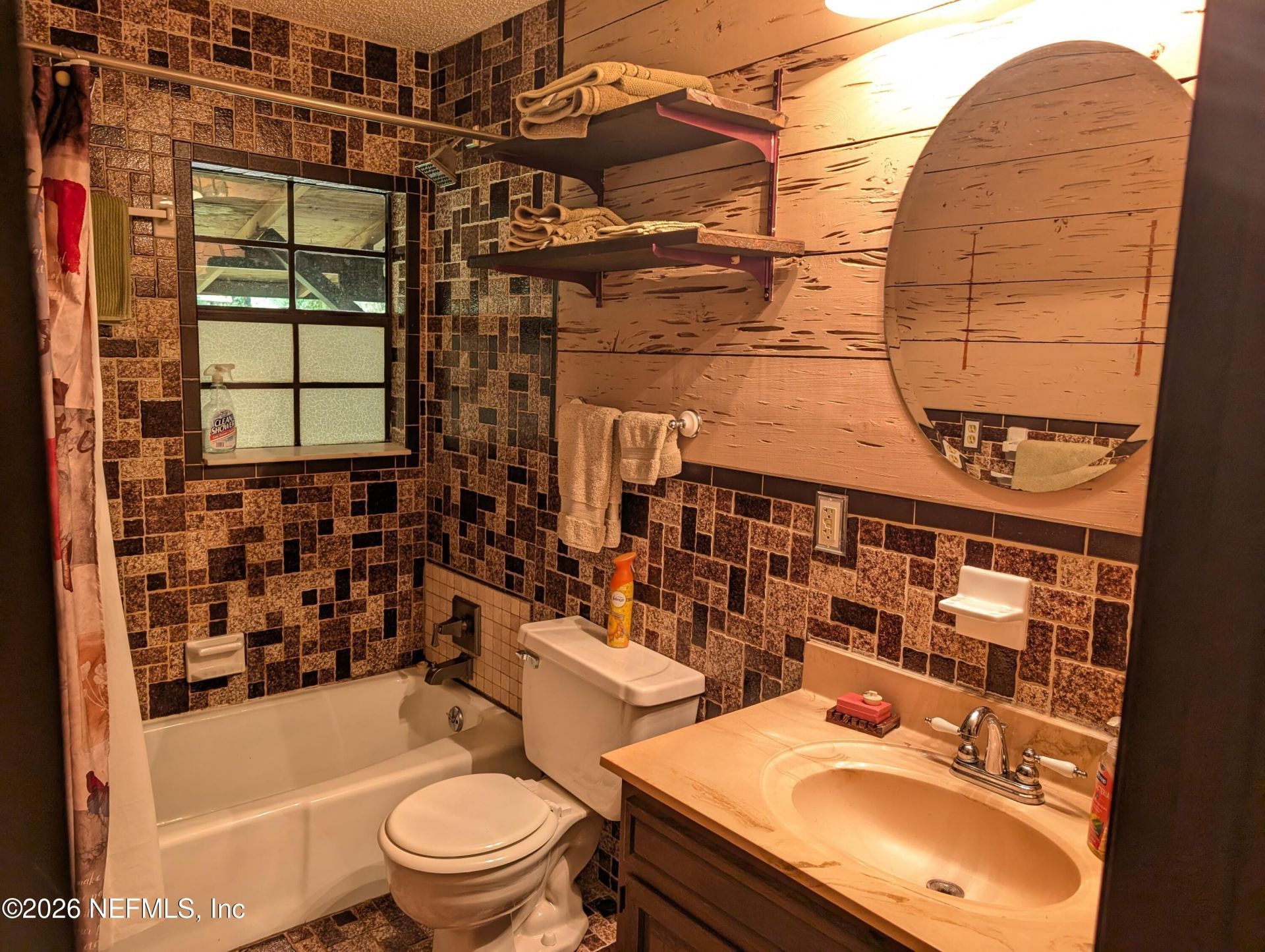 183 Sherman Drive Circle, Unit B, Interlachen, FL 32148 Photo