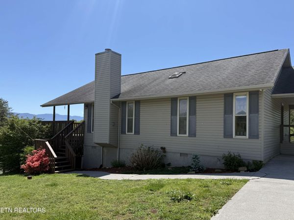 444 Connatser Lane, Sevierville, TN 37876