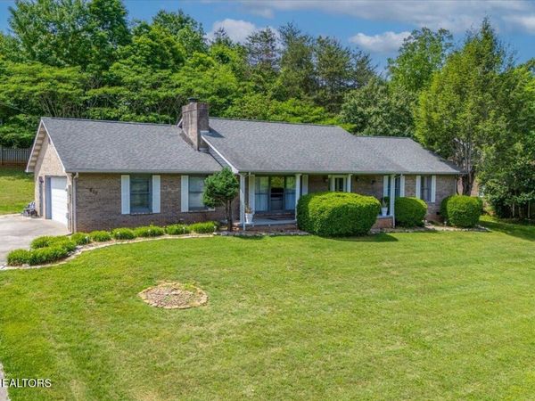 817 Pioneer Drive, Seymour, TN 37865