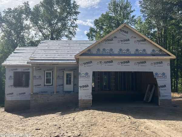 1721 Walnut Run Drive, Deep Run, NC 28525