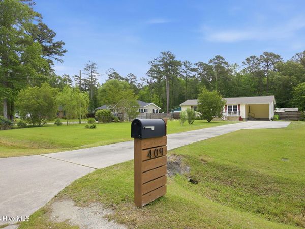 409 Bradford Drive , New Bern, NC 28560