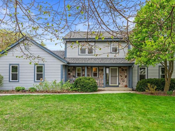 4039 Cypress LANE, Franklin, WI 53132
