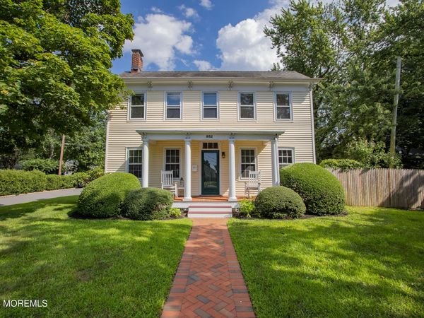 852 River Road, Fair Haven, NJ 07704