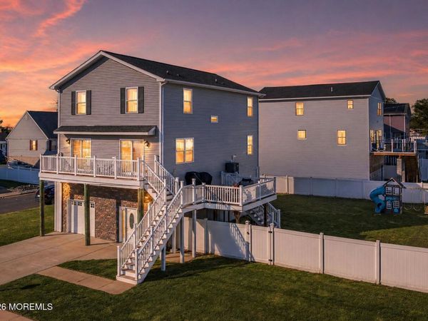 607 Bay Avenue, Union Beach, NJ 07735