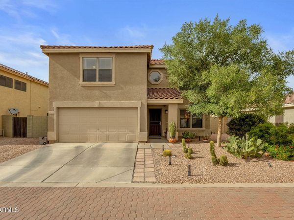 2274 E PEACH TREE Drive, Chandler, AZ 85249