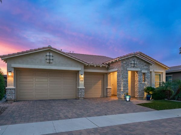 10356 E WAVELENGTH Avenue, Mesa, AZ 85212