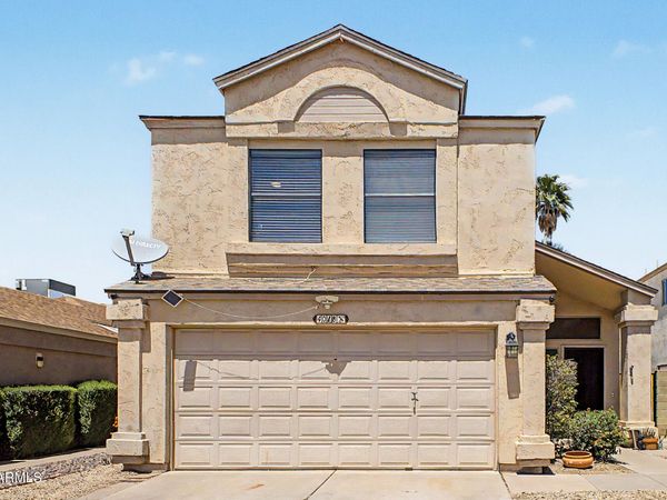 4018 W CAMINO VIVAZ, Glendale, AZ 85310