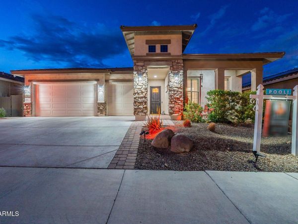 21248 W HILLCREST Boulevard, Buckeye, AZ 85396