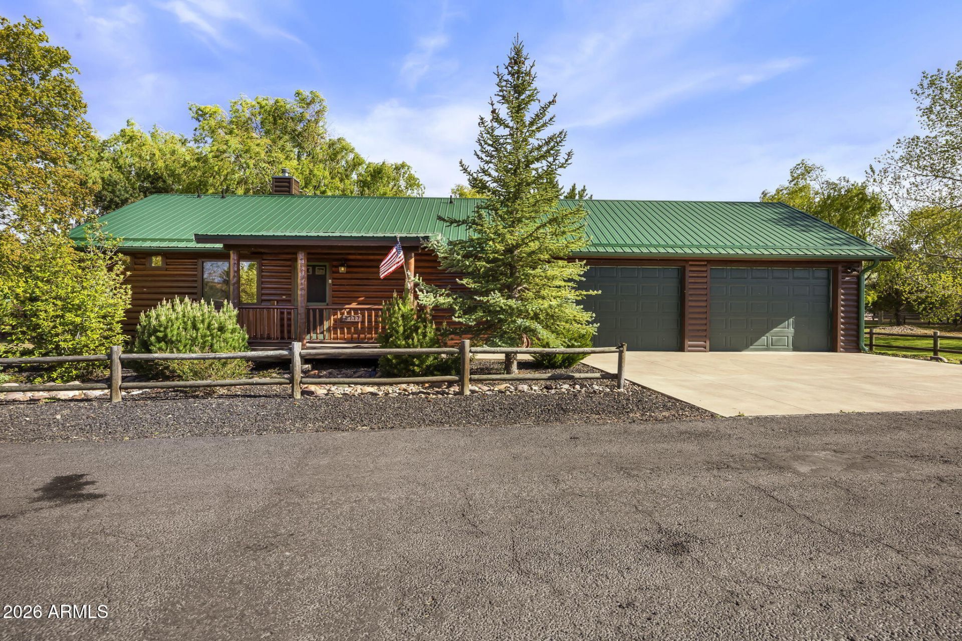 2337 Buffalo Loop N, Overgaard, AZ 85933 Main Photo