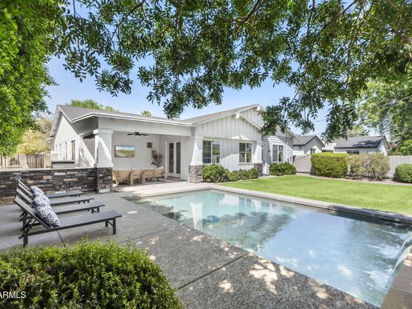 4201 E Cheery Lynn Road, Phoenix, AZ 85018