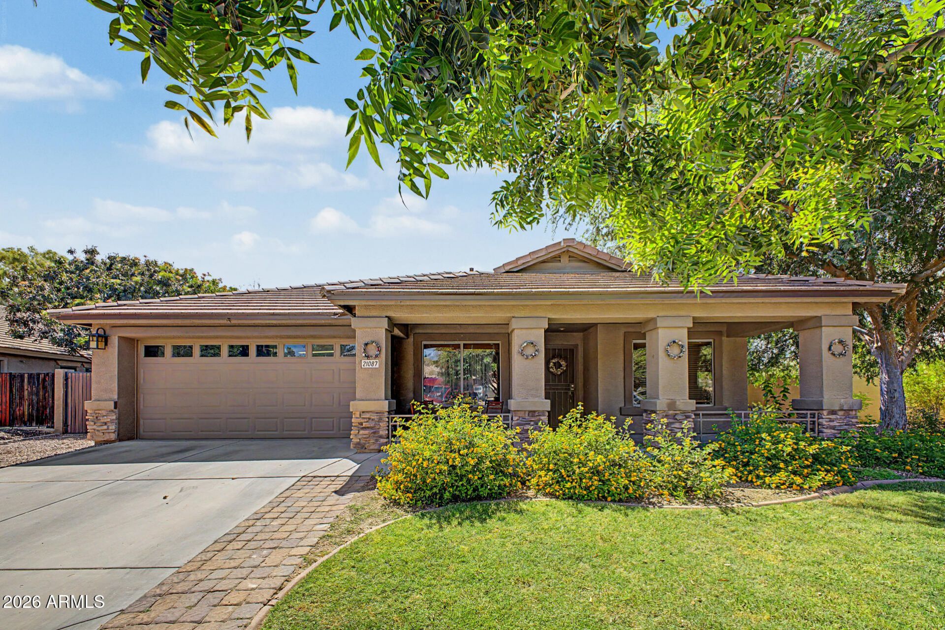 21087 E Calle De Flores, Queen Creek, AZ 85142 Main Photo
