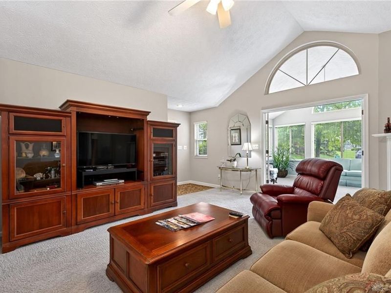 450 Birkdale Village Drive, Washington Township, OH 45458 Photo 15