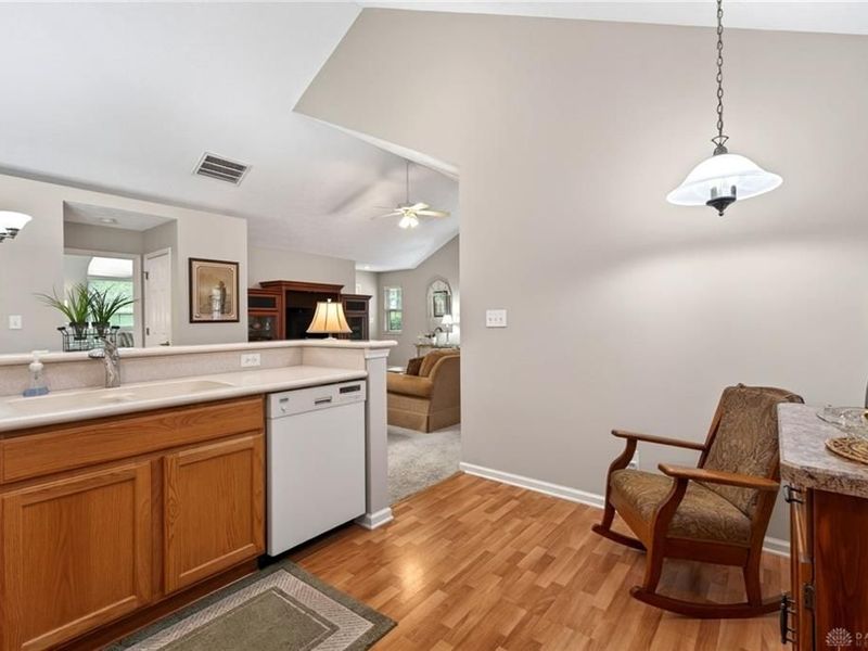 450 Birkdale Village Drive, Washington Township, OH 45458 Photo 29