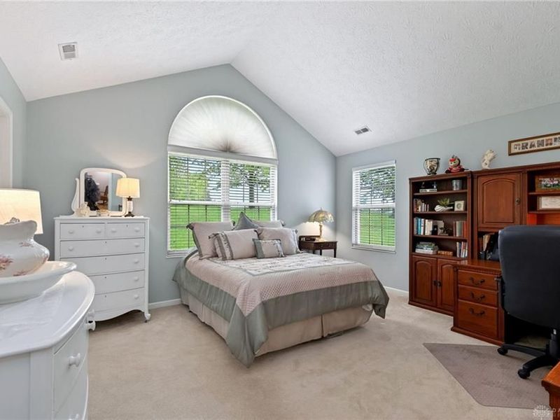 450 Birkdale Village Drive, Washington Township, OH 45458 Photo 33