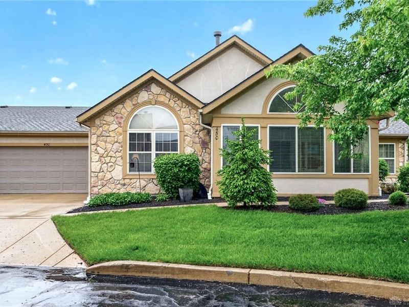 450 Birkdale Village Drive, Washington Township, OH 45458 Photo 6