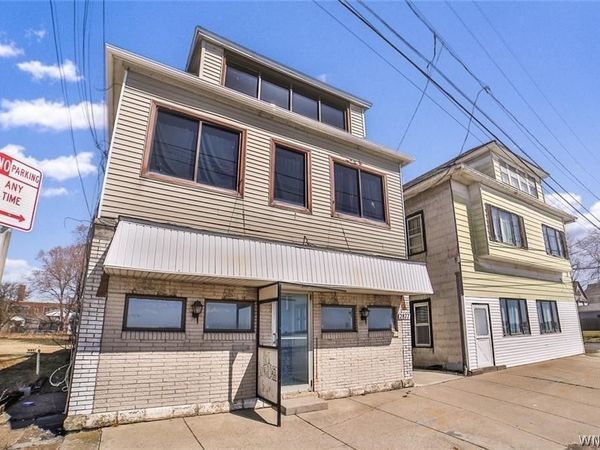 2877 Niagara Street , Buffalo, NY 14207