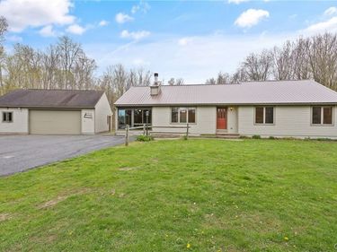 61 Rice Road, Parish, NY 13131