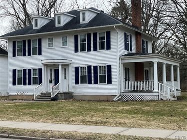 7 W Kendrick Avenue, Hamilton, NY 13346
