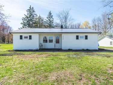 20295 Storrs Road, Sackets Harbor, NY 13685