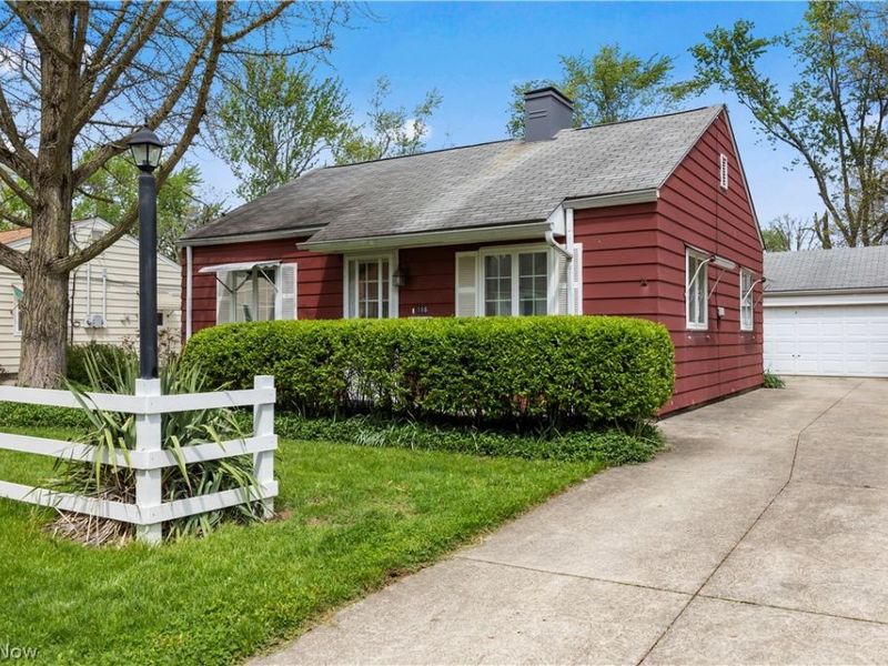 166 Caroline Street , Elyria, OH 44035 Photo 2