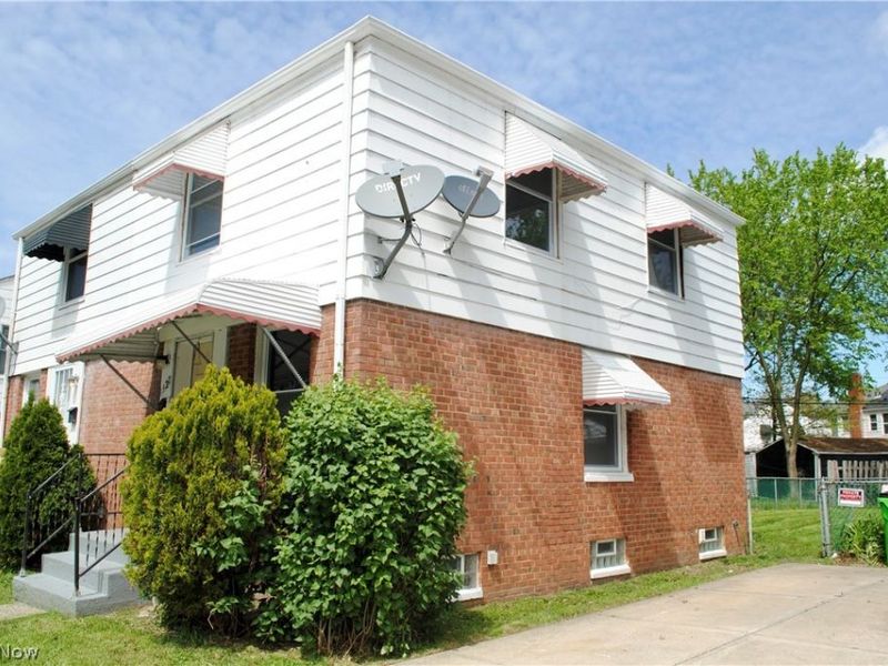 1527 Babbitt Road , Euclid, OH 44132 Photo 3