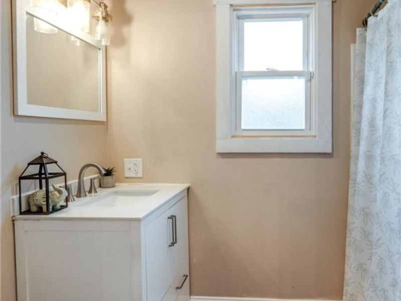 1026 Collinwood Avenue , Akron, OH 44310 Photo 14