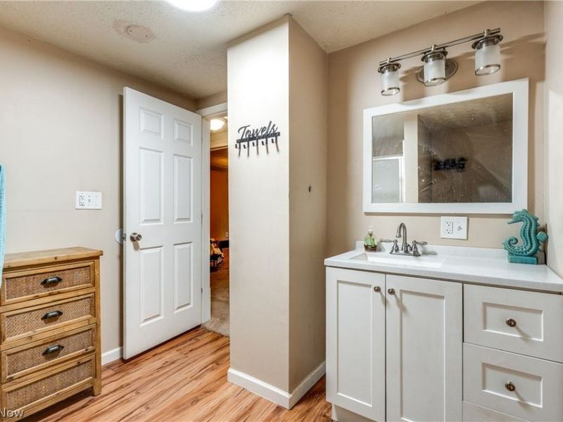 1026 Collinwood Avenue , Akron, OH 44310 Photo 20