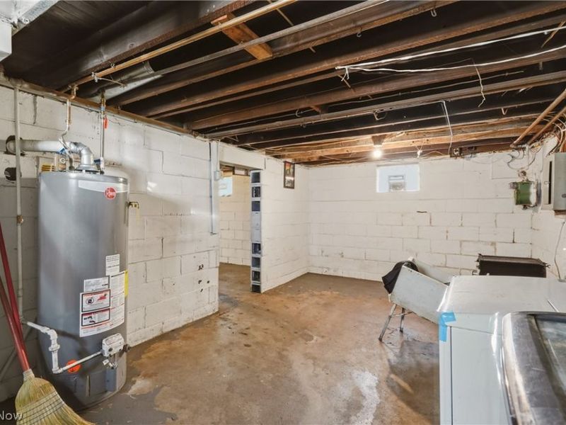 1026 Collinwood Avenue, Akron, OH 44310 Photo 22