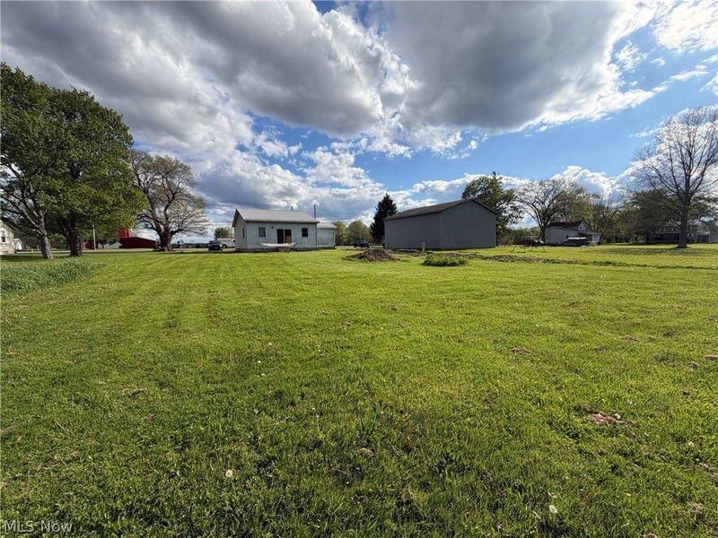 1993 Kinsman Road NE, North Bloomfield, OH 44450 Photo 3