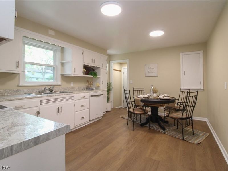 7854 Lee Run Road , Poland, OH 44514 Photo 8