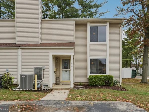 220 DEERPARK COURT , MARLTON, NJ 08053