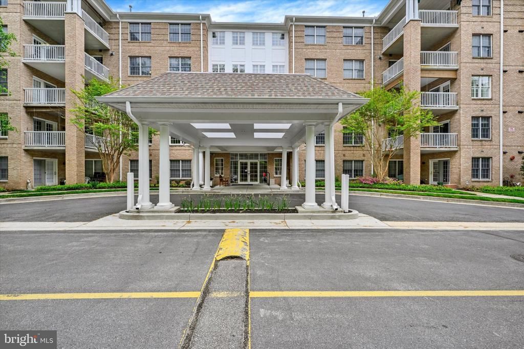 12310 Rosslare Ridge Road, Unit 405, Lutherville Timonium, MD 21093 Main Photo