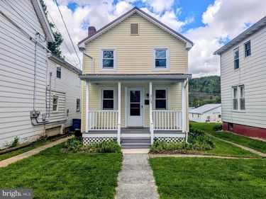 313 E PENN STREET , BEDFORD, PA 15522