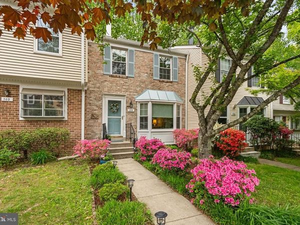 104 KESTREL COURT , GAITHERSBURG, MD 20879